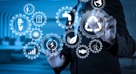 手可摘星辰 以诗意赋能商业金融与企业管理的未来